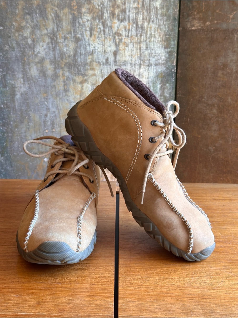 Teva Men's 6561 Tan Lace-Up Suede Chukka Moccasin Boots Size 10